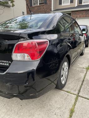 2012 Subaru Impreza 2.0i