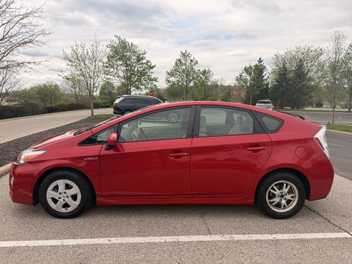 2010 Toyota Prius IV