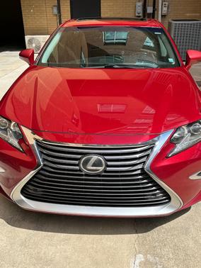 Red 2017 Lexus ES 350 Base