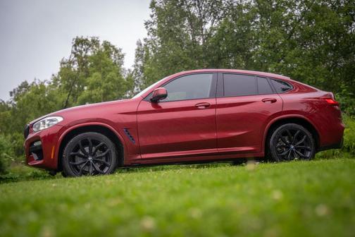 Red 2019 BMW X4 xDrive30i
