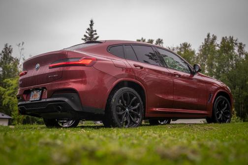 Red 2019 BMW X4 xDrive30i
