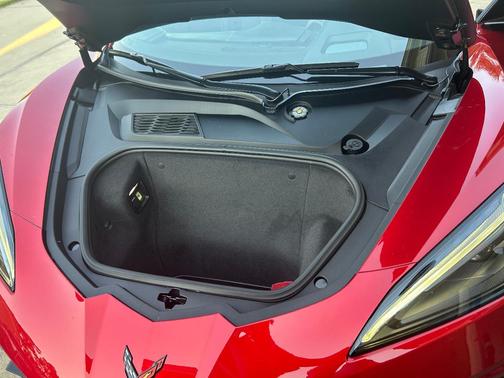 Red 2022 Chevrolet Corvette Stingray w/3LT