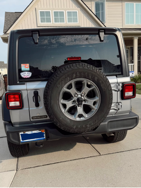 Silver 2020 Jeep Wrangler Unlimited Sport