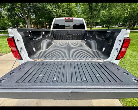 White 2017 Chevrolet Silverado 1500 2LT