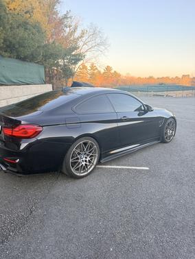 Black 2017 BMW M4 Base