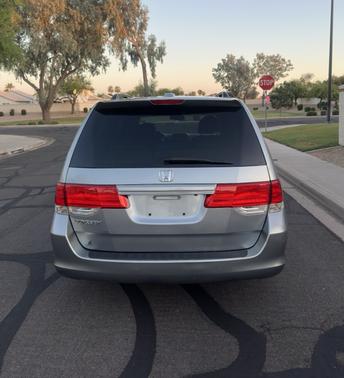 Gray 2009 Honda Odyssey EX-L