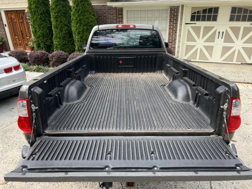 2005 Toyota Tundra Base