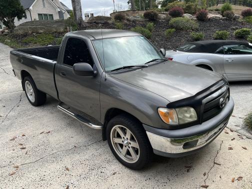 2005 Toyota Tundra Base