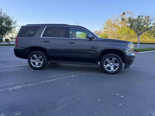 Gray 2017 Chevrolet Tahoe LT