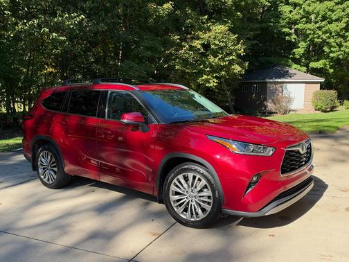Red 2021 Toyota Highlander Platinum