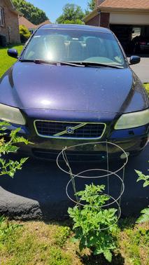 Blue 2005 Volvo S60 2.4