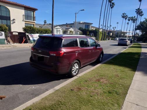 2016 Kia Sedona LX