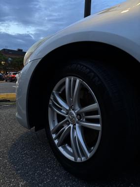 2011 INFINITI G25x Base
