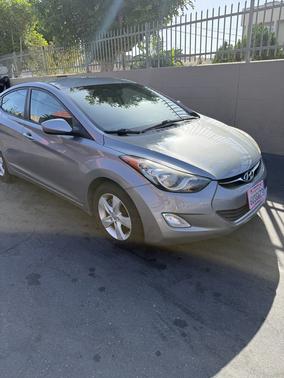 Gray 2012 Hyundai ELANTRA GLS