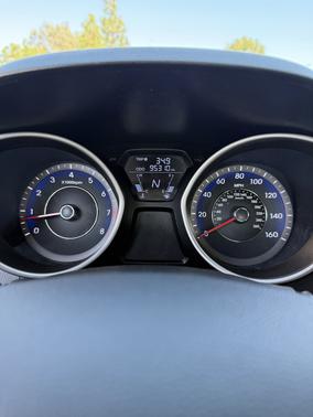 Gray 2012 Hyundai ELANTRA GLS