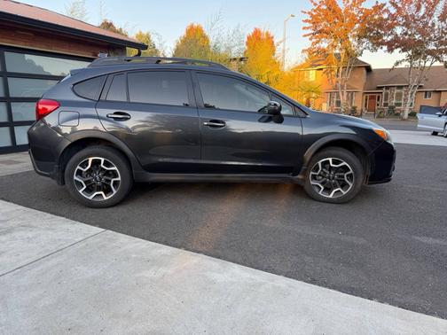 Blue 2017 Subaru Crosstrek 2.0i Limited