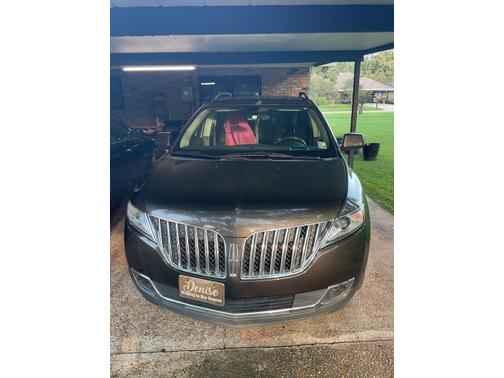2011 Lincoln MKX Base