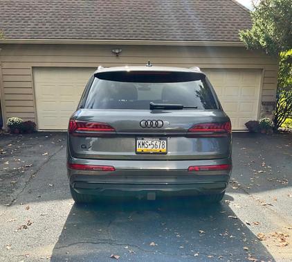Gray 2023 Audi Q7 55 Premium Plus