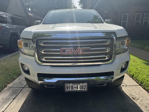 White 2016 GMC Canyon SLT