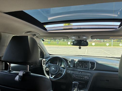 Blue 2017 Kia Sportage EX