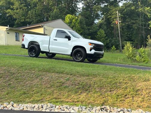 2023 Chevrolet Silverado 1500 WT