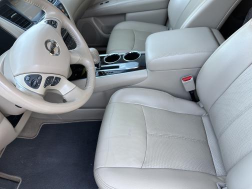 2015 Nissan Pathfinder Platinum