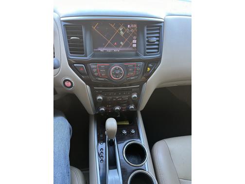 2015 Nissan Pathfinder Platinum