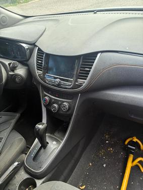 Silver 2020 Chevrolet Trax LS
