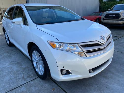 2015 Toyota Venza LE