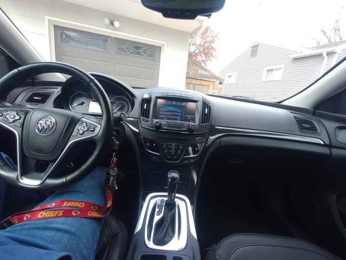 2017 Buick Regal Turbo Sport Touring