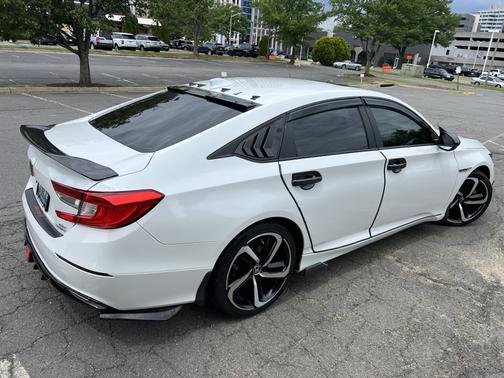 White 2019 Honda Accord Sport 2.0T