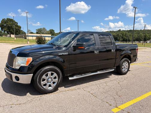 Black 2013 Ford F-150 XLT