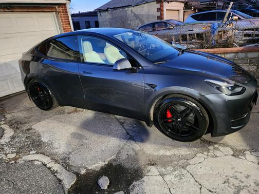 2022 Tesla Model Y Performance