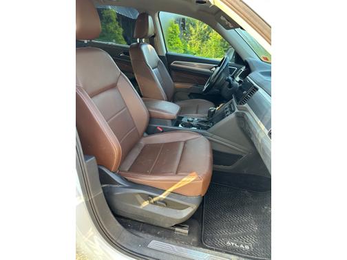 2022 Volkswagen Atlas 3.6L SEL R-Line