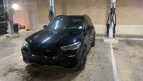 Black 2021 BMW X5 M50i