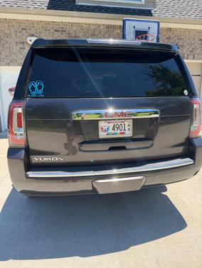 Gray 2016 GMC Yukon Denali