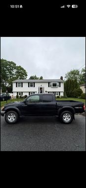 Black 2004 Toyota Tacoma PreRunner Double Cab