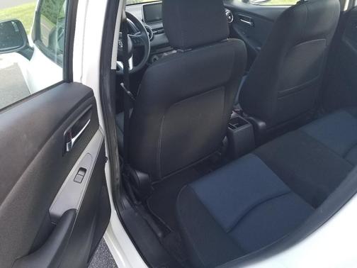 White 2017 Toyota Yaris iA Base