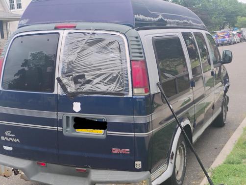 2002 GMC Savana 1500 Base