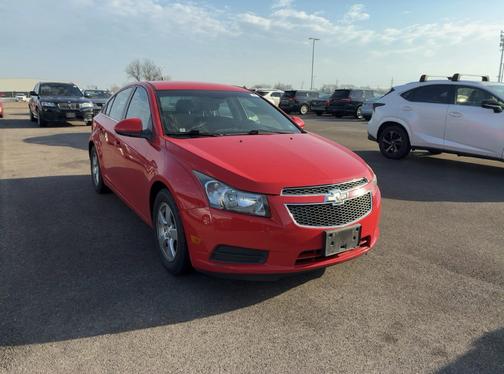 Red 2014 Chevrolet Cruze 1LT