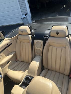 2013 Maserati GranTurismo Base
