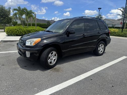 2003 Toyota RAV4 Base