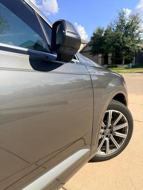 Gray 2018 Audi Q7 3.0T Prestige