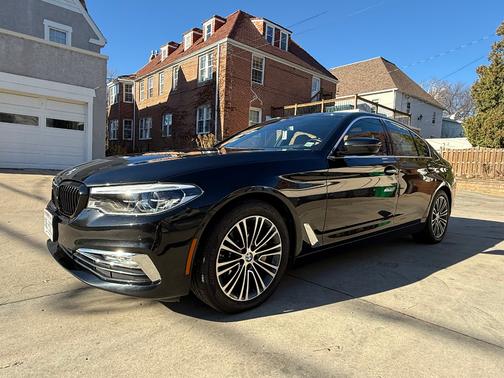 2017 BMW 540 i xDrive