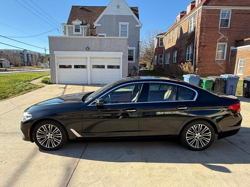 2017 BMW 540 i xDrive