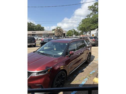 2022 Kia Carnival SX