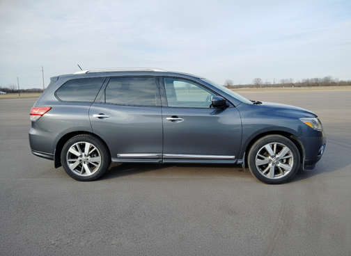 2014 Nissan Pathfinder Platinum