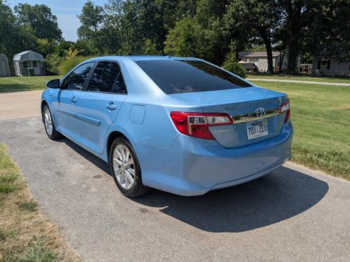 2014 Toyota Camry Hybrid XLE
