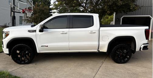 2020 GMC Sierra 1500 AT4