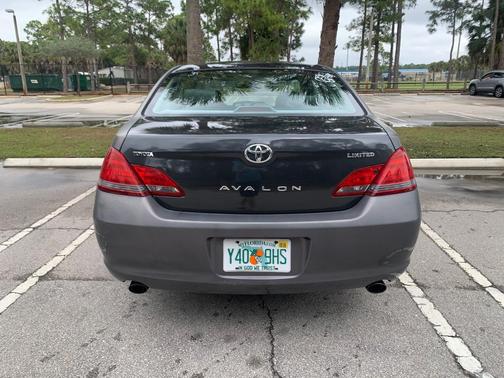 2008 Toyota Avalon Limited